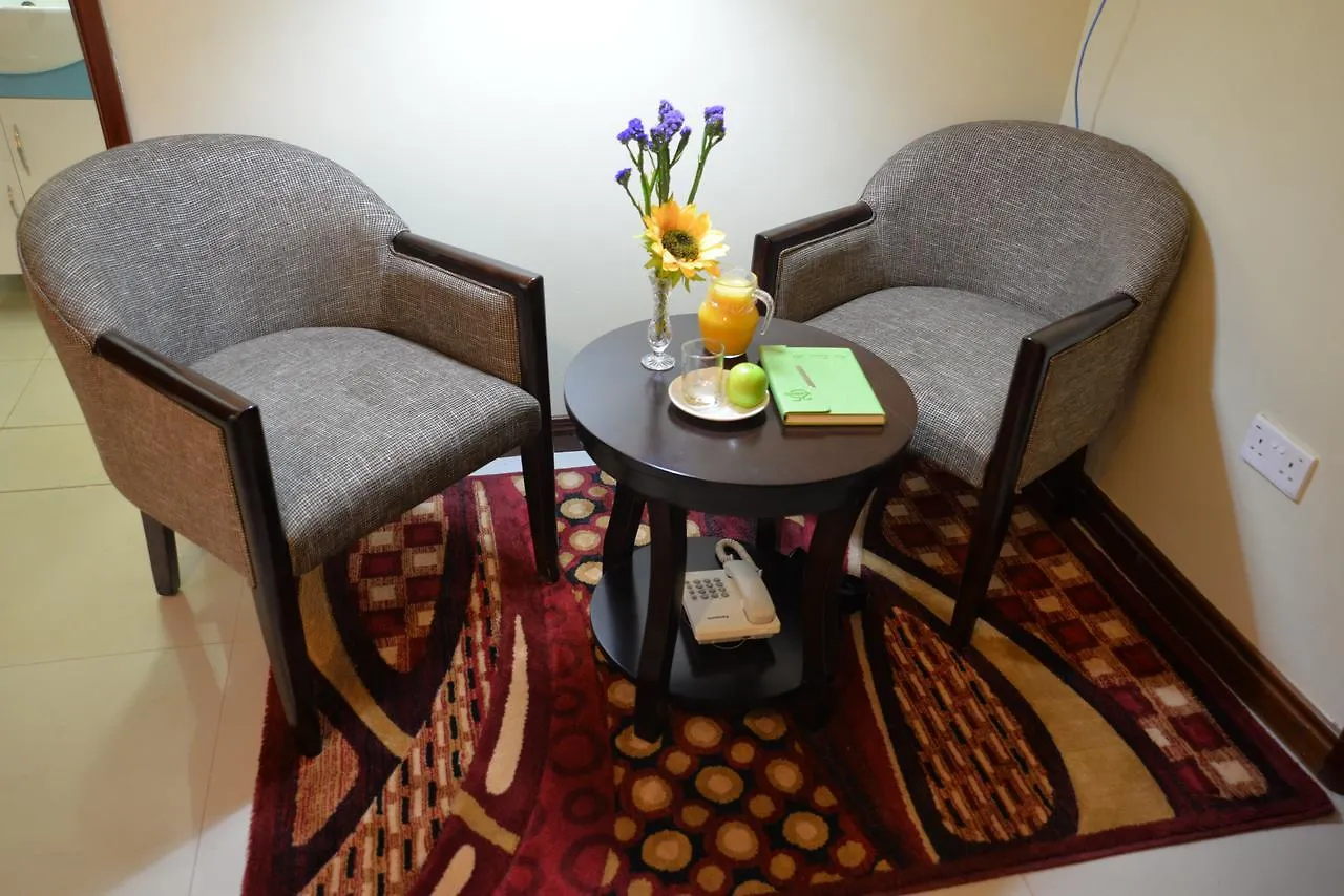 Royal Victoria House Hotel Lubowa
